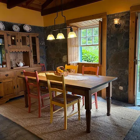 Casa Da Terra Alta Holiday home *